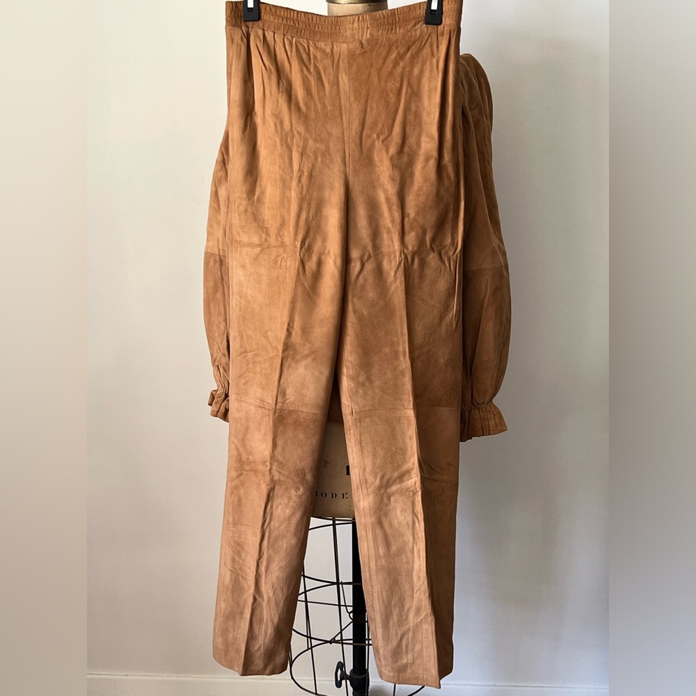 1980’s Vintage Suede Jacket & Pants Set - Picture 13 of 17